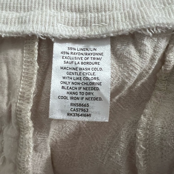 Susina Women's Cream Straight Leg Pants - Picture 3 of 3